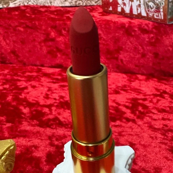 Gucci Mini Matte Lipstick Goldie Red 25★ • Brand New in Box - Picture 2 of 5